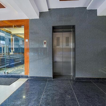 Fabhotel New York Batwa Exterior photo