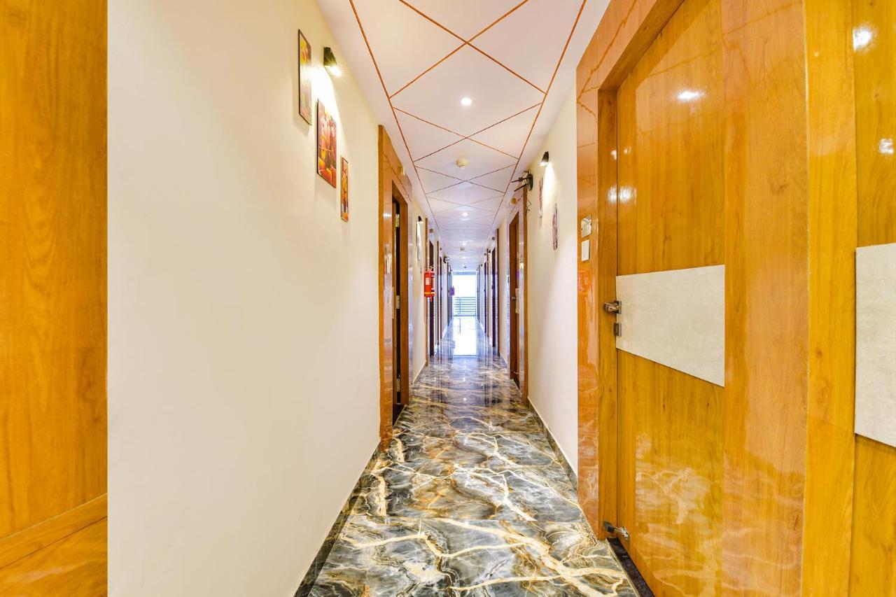 Fabhotel New York Batwa Exterior photo